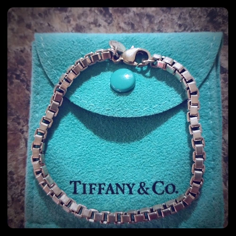 Tiffany & Co.Venetian Sterling Silv

Link Bracelet